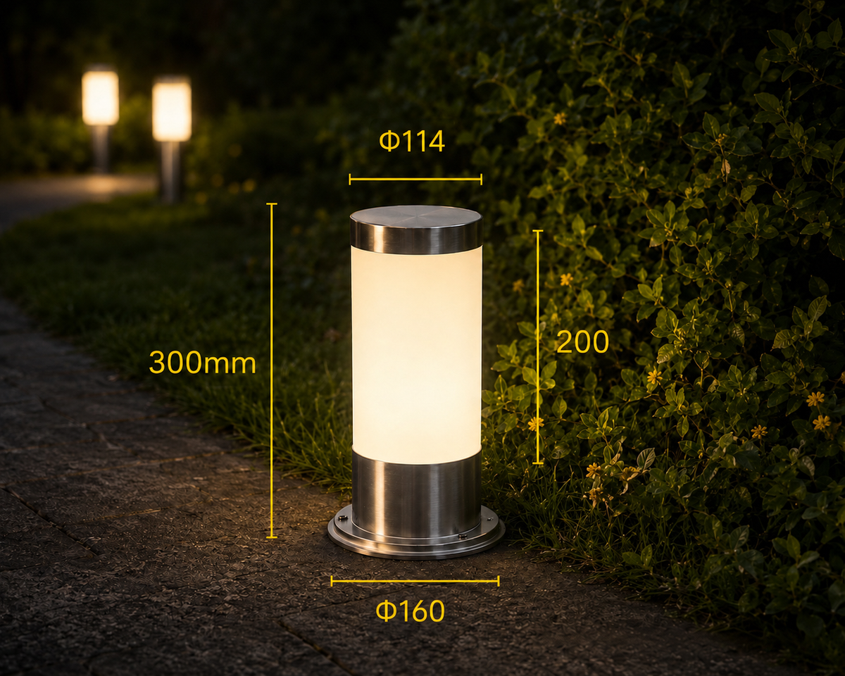Modern Stainless Steel Outdoor Garden Light